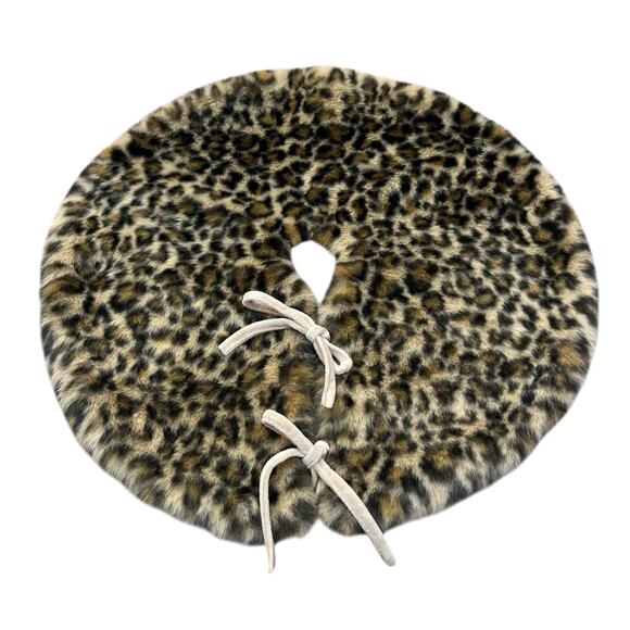 Trimsetter By Dillard’s Faux Fur Christmas Tree Skirt 24” Leopard Print Tan - Picture 1 of 4